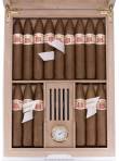 Hoyo de Monterrey Travel Humidor packaging