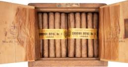 J. J. Fox Exclusives Por Larrañaga Souvenir Royal No.1 packaging