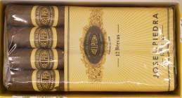 José L. Piedra Brevas packaging