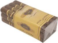 José L. Piedra Cazadores packaging