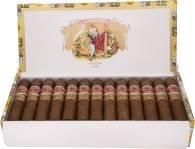 Romeo y Julieta Petit Churchills packaging