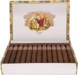 Romeo y Julieta Petit Coronas packaging
