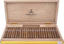 Small Cigars Montecristo Shorts packaging