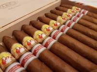 La Gloria Cubana Edición Regional 5ta Avenida packaging