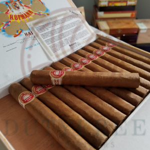 H Upmann Petit Corona (1)