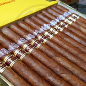 Montecristo Churchill Añejados (3)