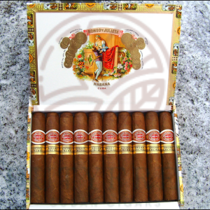 Romeo y Julieta Short Churchill (2)